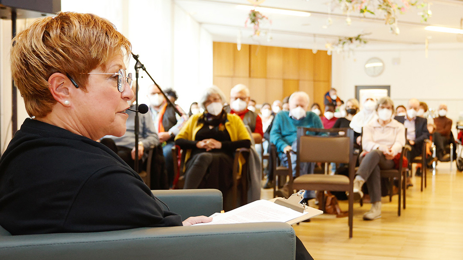 Doris Röhlich-Spitzer liest aus ihrem Buch